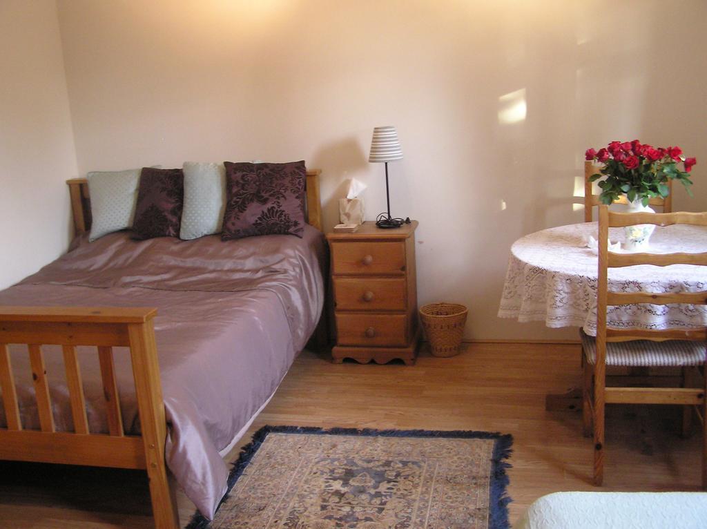 Chimneys B&B Holbrook  客房 照片