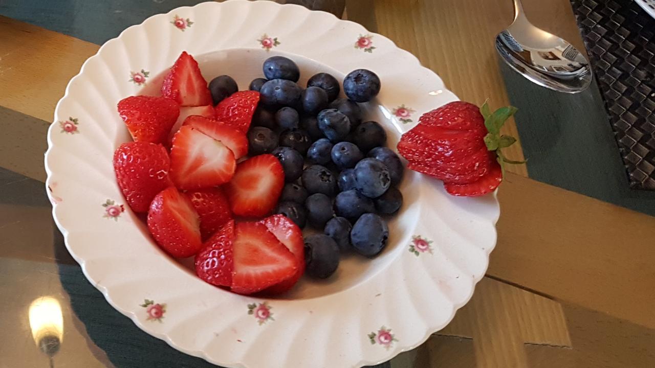 Chimneys B&B Holbrook  外观 照片